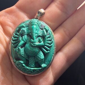 925 sterling silver Green Ganesha Oval Pendant Necklace - Unbranded